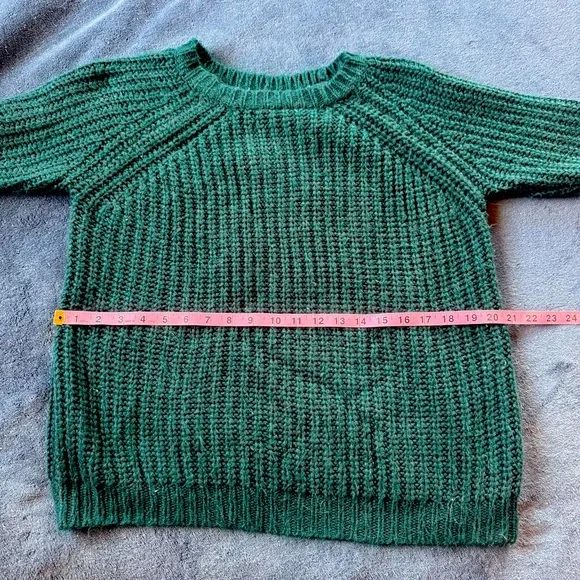 Dark teal green knit sweater size small - Picture 3 of 9